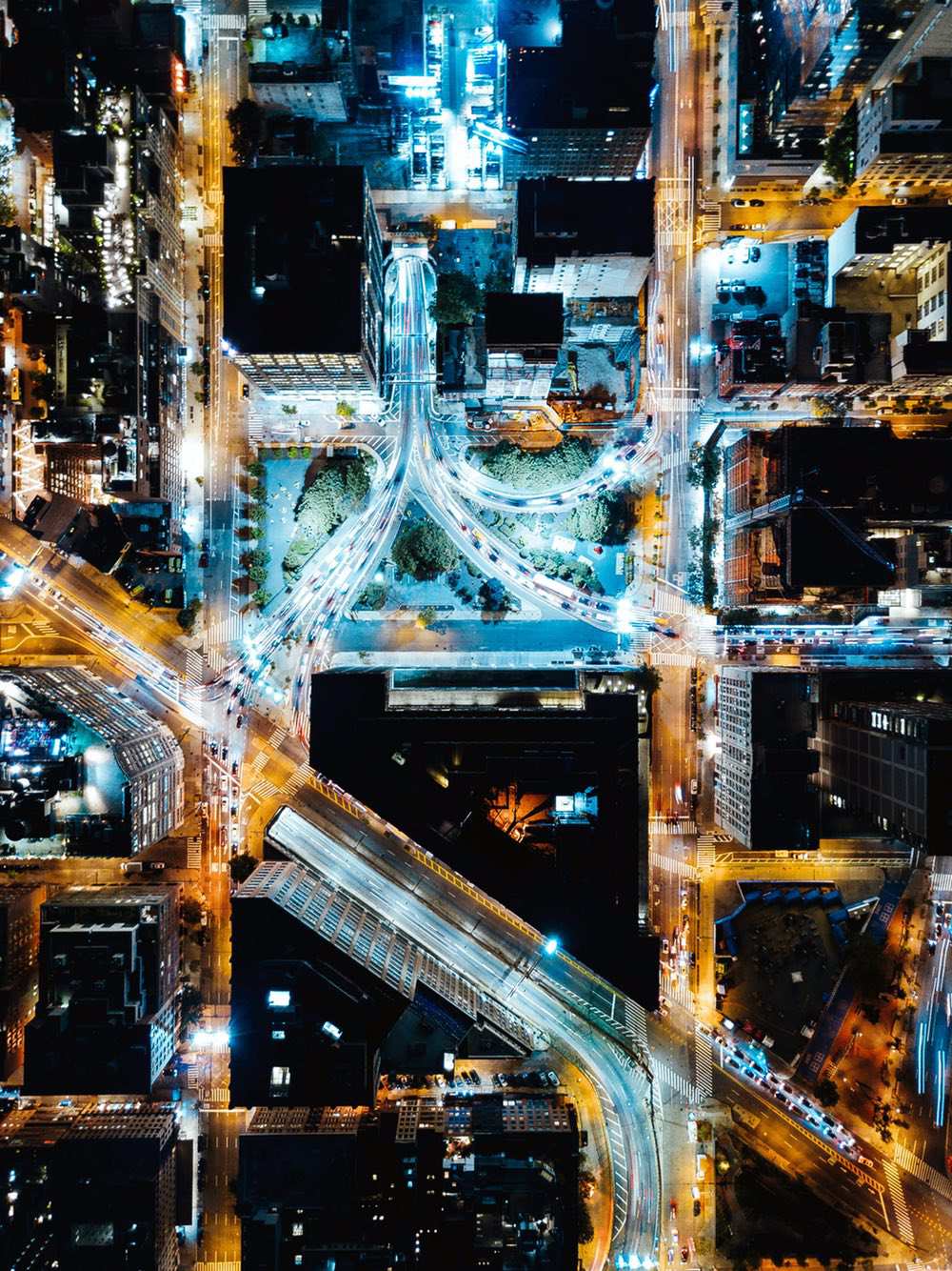 Holland Tunnel - Amazing drone photos of New York City looking straight down 0003
