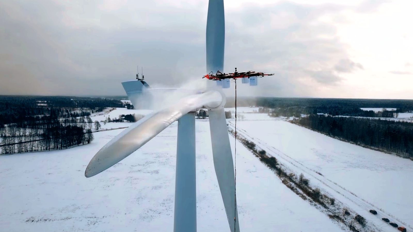 De-ice a massive wind turbine with a drone