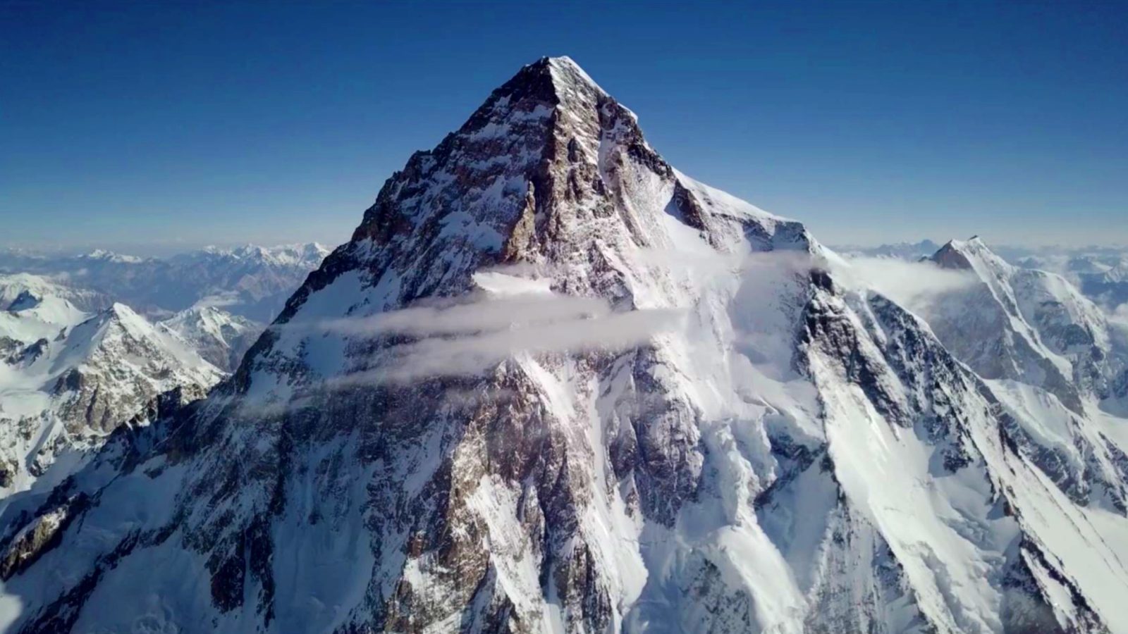 DJI Mavic Pro takes photo of K2 mountain at 8,400m or 27,600 feet high!