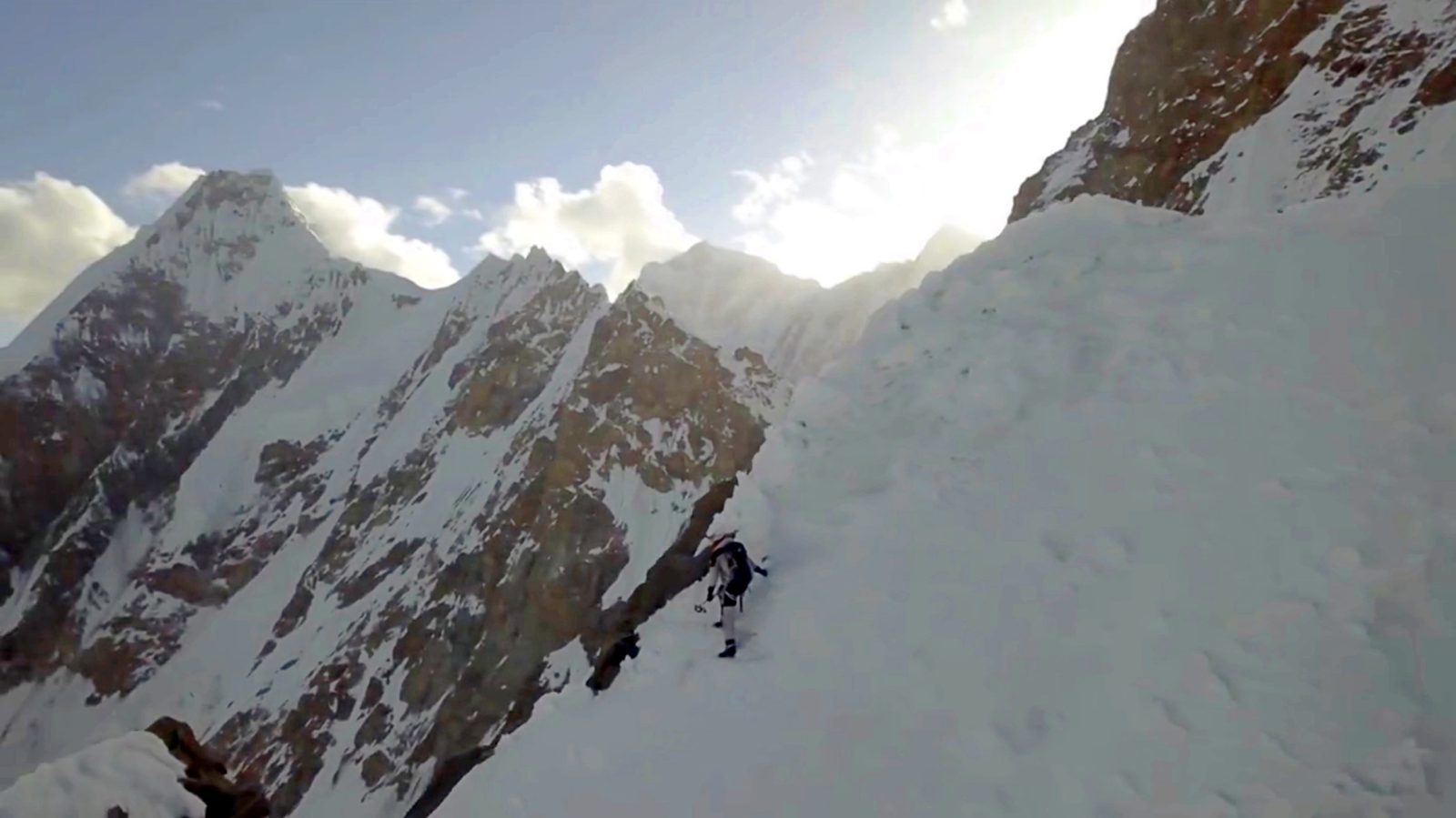 DJI Mavic Pro captures first person to ever ski down the K2 mountain summit