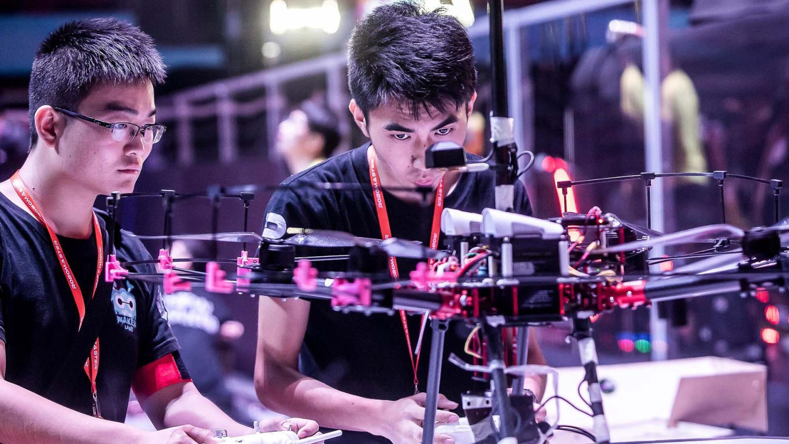 South China University of Technology takes home the gold trophy in the 2018 RoboMaster Competition