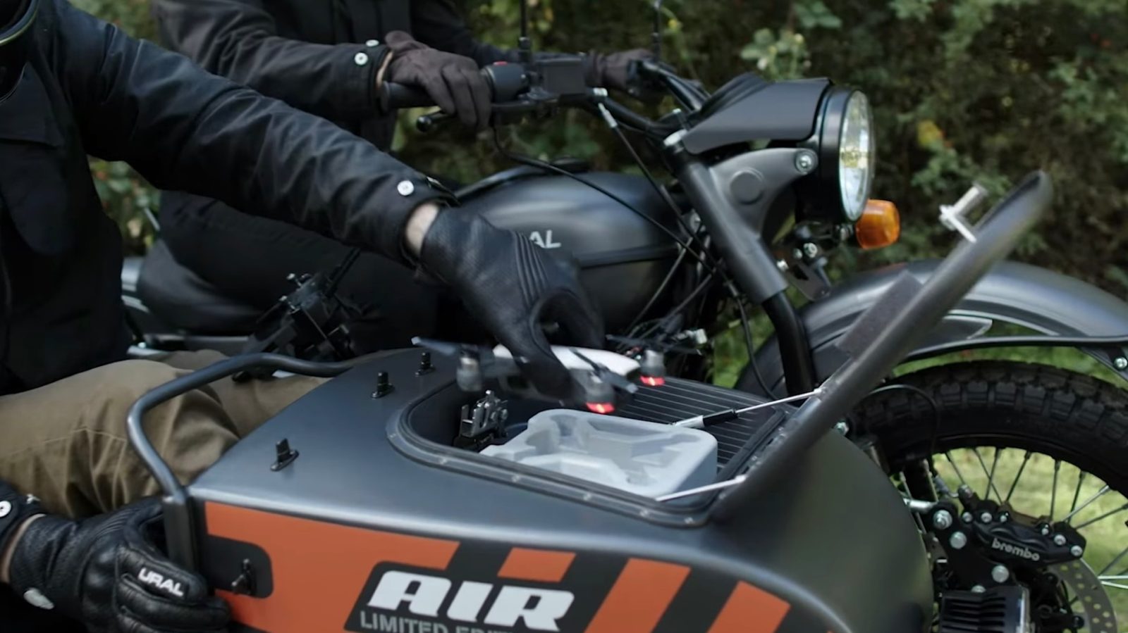 DroneRise - The Ural Air, a motorcycle with a DJI Spark integrated!