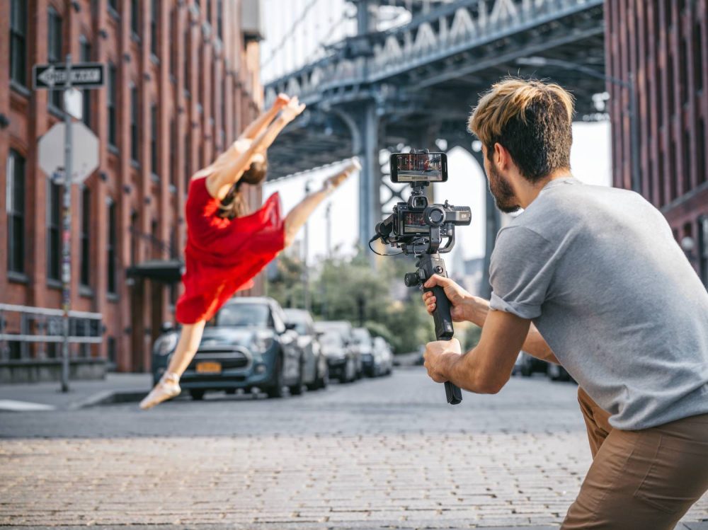 DJI introduces the Ronin-SC - a new stabilized gimbal for mirrorless cameras