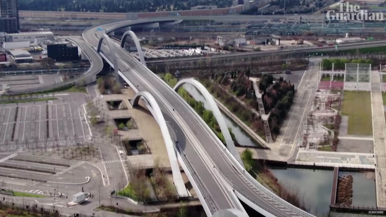 Drone footage shows deserted Italian highways near Milan amid Coronavirus lockdown