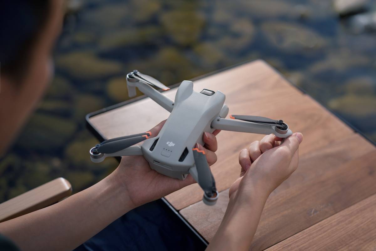 dji mini 3 drone price buy features obstacle avoidance remote id mavic 3 mobile sdk firmware update